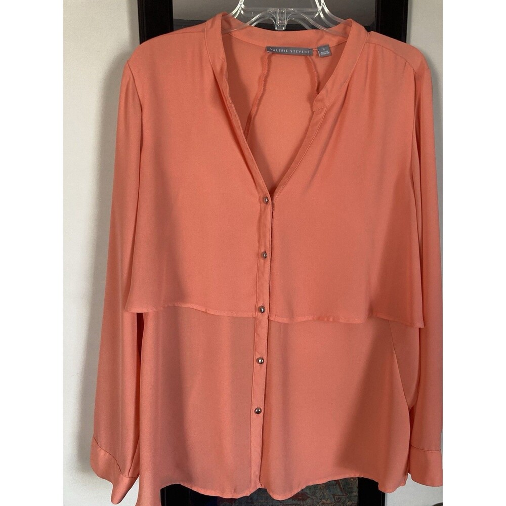 Valerie Stevens Coral Peach Button-Front Blouse